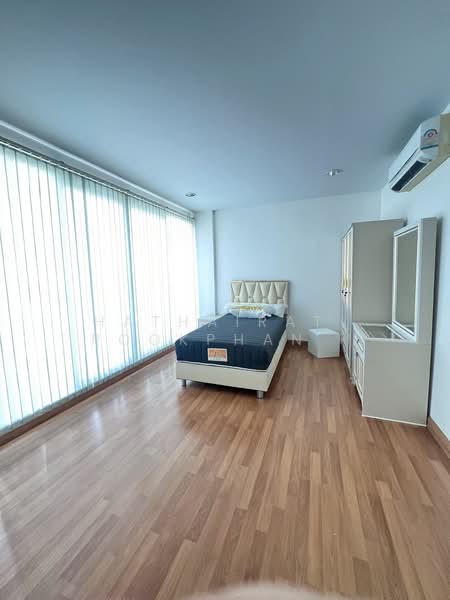 Baan Klang Muang Urbanion Rama 9-Ladprao : บ้านกลางเมือง เออร์บาเนี่ยน พระราม 9-ลาดพร้าว, กรุงเทพ, ซอยลาดพร้าว 84 ถนนลาดพร้าว, วังทองหลาง, กรุงเทพ, 180 ตร.ม., ทาวน์เฮ้าส์ ให้เช่า, โดย Hathairat Rookphan , 500364131 - DDproperty.com