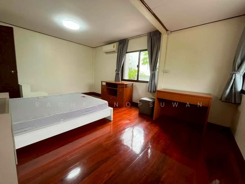 Panya Pattanakarn Village, Bangkok, Soi Phatthanakarn 30, Suan Luang, Bangkok, 5 Bedrooms, 880 sqm, Single Detached House For Rent, by Rachen Nopsuwan, 500364144 - DDproperty.com