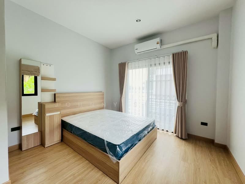Hang Dong, Chiang Mai, Thailand, Chiang Mai, Ban Waen, Hang Dong, Chiang Mai, 3 Bedrooms, 150 sqm, Semi-Detached House (Twin House) For Rent, by Surat Premsri, 500364149 - DDproperty.com