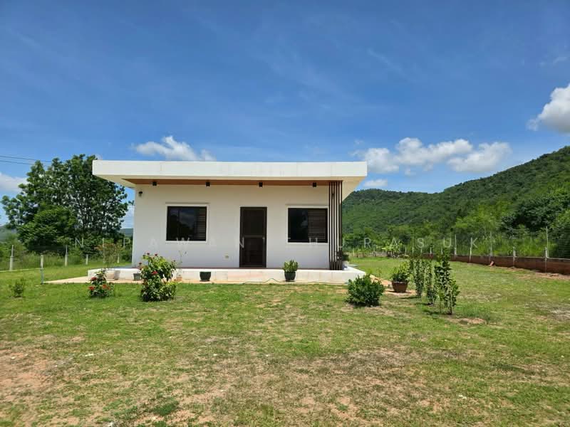 บ้านทิวเขา 1 ไร่ อ.สีคิ้ว ใกล้อ่างซับประดู่, Nakhon Ratchasima, Mittraphap, Sikhiu, Nakhon Ratchasima, 1 Bedroom, 64 sqm, Single Detached House For Sale, by Nipawan Thurasuk, 500364152 - DDproperty.com