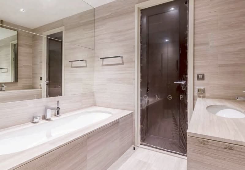 The Diplomat 39, Bangkok, 18 Soi Sukhumvit 39, Sukhumvit Road, Khlong Tan Nua, Watthana, Bangkok, 1 Bedroom, 54 sqm, Condo For Rent, by Thanakit Pongpit, 500364187 - DDproperty.com