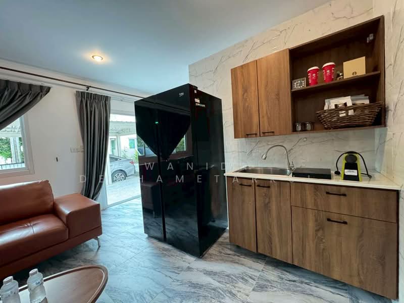Kanasiri Bangna, Samut Prakan, Bangna-Trad Road, Soi ABEC, Bang Bo, Samut Prakan, 5 Bedrooms, 200 sqm, Single Detached House For Sale, by Wanida Dechametarkul, 500364284 - DDproperty.com