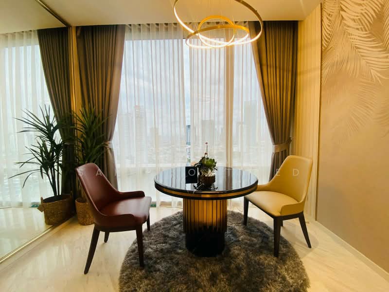 Four Seasons Private Residences, Bangkok, 300 Charoen Krung Road, Yan Nawa, Sathon, Bangkok, 2 Bedrooms, 115 sqm, Condo For Sale, by Tanapat Sakonsontised, 500364309 - DDproperty.com