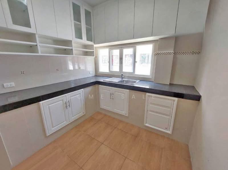The Centro Onnut-Wongwaen, Bangkok, Lat Krabang Road, Lat Krabang, Bangkok, 3 Bedrooms, 520 sqm, Single Detached House For Sale, by home4sale, 500364366 - DDproperty.com