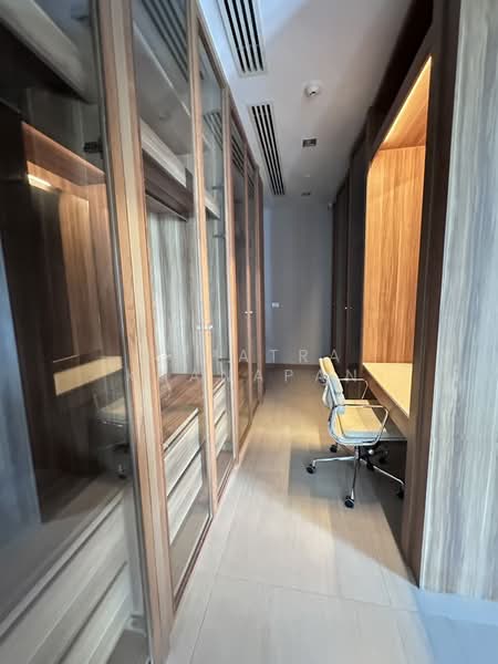 Le Raffine Sukhumvit 39, Bangkok, Soi Sukhumvit 39, Khlong Tan Nua, Watthana, Bangkok, 3 Bedrooms, 365 sqm, Condo For Rent, by Supatra Khanapan, 500364385 - DDproperty.com