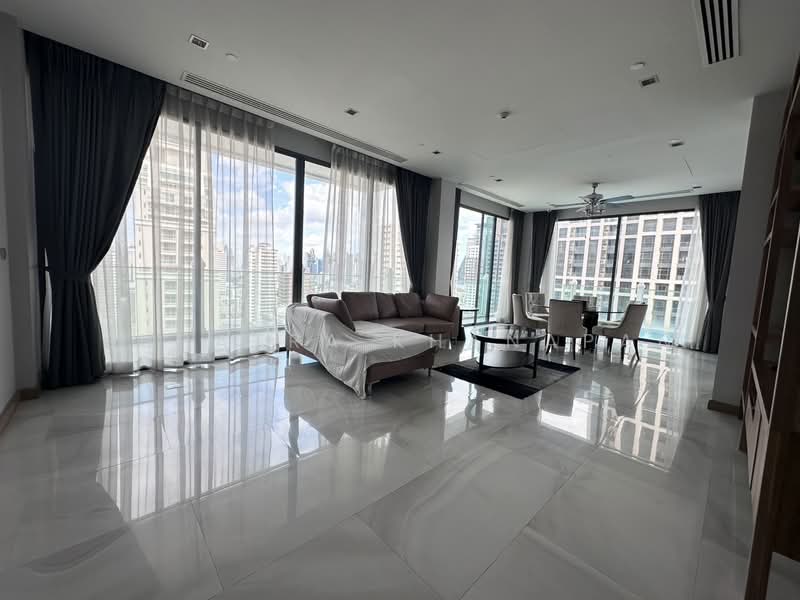 Le Raffine Sukhumvit 39, Bangkok, Soi Sukhumvit 39, Khlong Tan Nua, Watthana, Bangkok, 3 Bedrooms, 365 sqm, Condo For Rent, by Supatra Khanapan, 500364385 - DDproperty.com