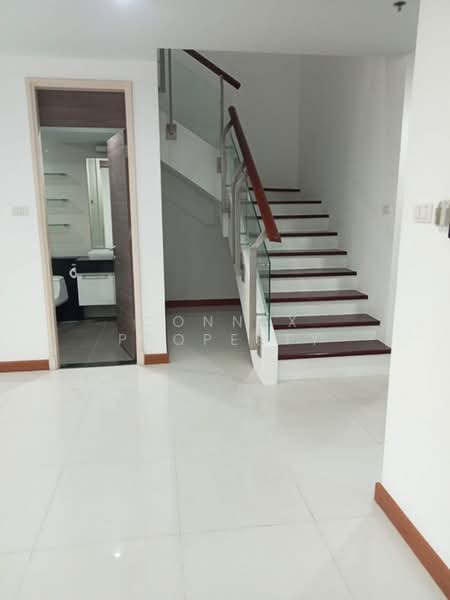 Supalai Prima Riva (Residential), Bangkok, Rama 3 Road, Chong Nonsi, Yan Nawa, Bangkok, 3 Bedrooms, 246 sqm, Condo For Rent, by Connex Property, 500364424 - DDproperty.com