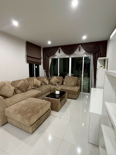 PASSORN PRESTIGE RANGSIT – KLONG 2, Pathum Thani, Prachathipat, Thanyaburi, Pathum Thani, 3 Bedrooms, 167 sqm, Single Detached House For Sale, by woraphot Kitchokdee, 500364432 - ห้องโถง - DDproperty.com