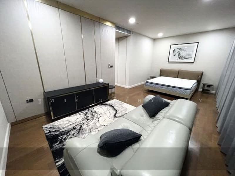 Quarter 39, Bangkok, 138 Soi Sukhumvit 39, Khlong Tan Nua, Watthana, Bangkok, 4 Bedrooms, 350 sqm, Townhouse For Rent, by นัฐพงค์ มณีอัครเนตร, 500364434 - DDproperty.com