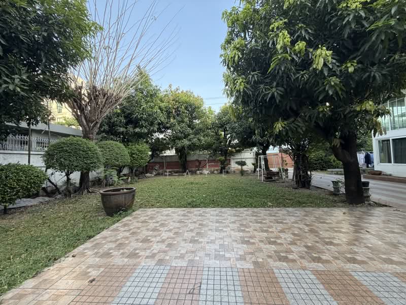 Land Rama IX Soi 35, Bangkok, พระราม 9 ซอย 35, Hua Mak, Bang Kapi, Bangkok, 5 Bedrooms, 400 sqm, Single Detached House For Sale, by Faye, 500364440 - DDproperty.com