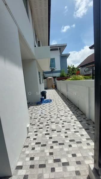 Tararom Ramkhamhaeng 150, Bangkok, Soi Ramkhamhaeng 150, Saphan Sung, Bangkok, 3 Bedrooms, 180 sqm, Single Detached House For Rent, by rosesirin_expert, 500364441 - DDproperty.com