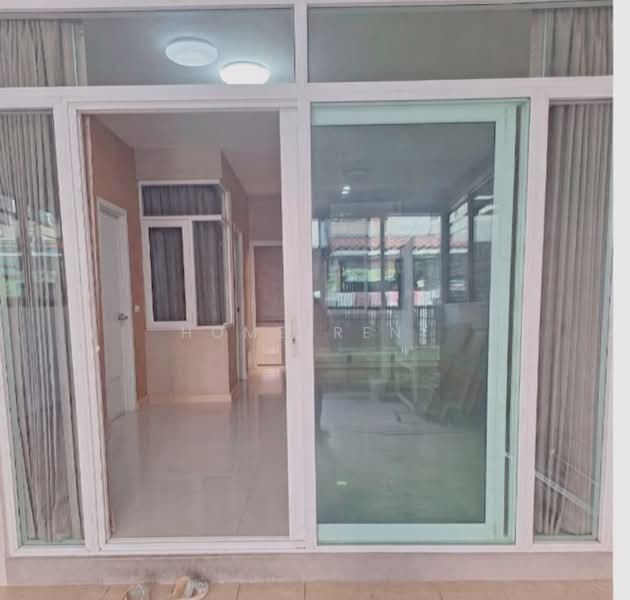 Gusto Townhome Ramkhamhaeng, Bangkok, Soi Rat Phatthana (Soi Miss Teen), Ramkhamhaeng Road (Sukhapiban 3 Road), Saphan Sung, Bangkok, 3 Bedrooms, 130 sqm, Townhouse For Rent, by Home4rent, 500364444 - DDproperty.com