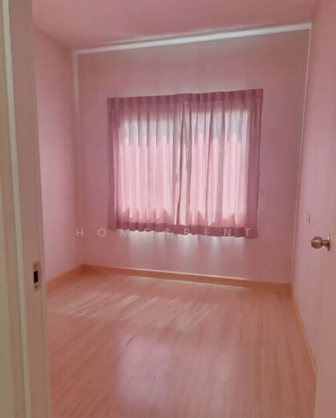 Gusto Townhome Ramkhamhaeng, Bangkok, Soi Rat Phatthana (Soi Miss Teen), Ramkhamhaeng Road (Sukhapiban 3 Road), Saphan Sung, Bangkok, 3 Bedrooms, 130 sqm, Townhouse For Rent, by Home4rent, 500364444 - DDproperty.com