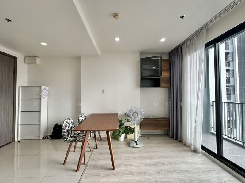 Quinn Ratchada 17, Bangkok, 454 456 Soi Inthara Mari 45, Din Daeng, Bangkok, 1 Bedroom, 45 sqm, Condo For Rent, by Keerati Poonchai, 500364446 - DDproperty.com