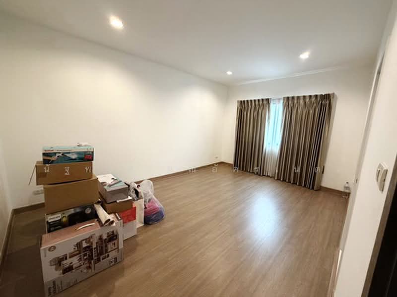 Mandarina Ekamai-Ramintra, Bangkok, Sukhonthawat Road, Lat Phrao, Bangkok, 3 Bedrooms, 200 sqm, Townhouse For Rent, by นัฐพงค์ มณีอัครเนตร, 500364449 - DDproperty.com