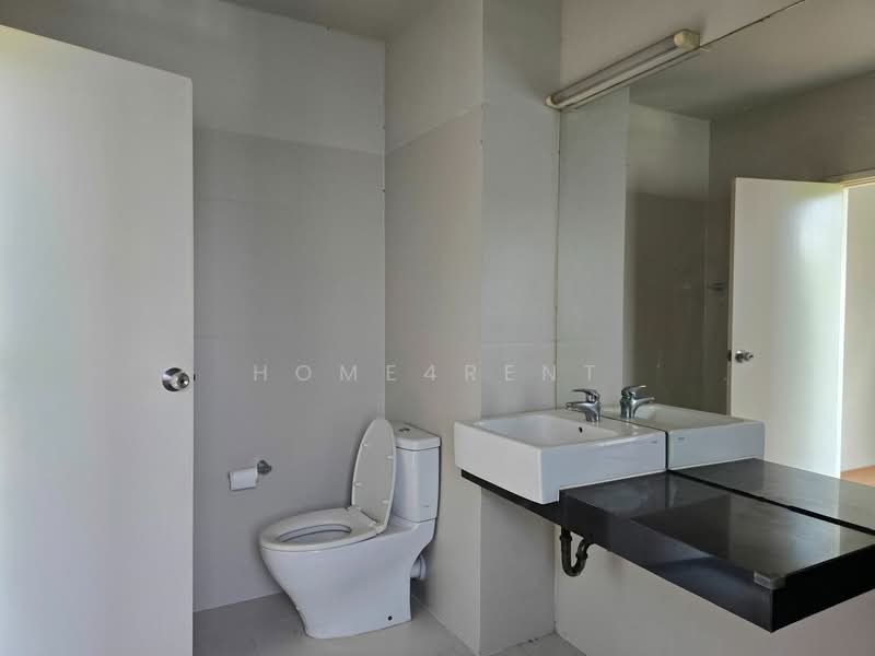 Siamese Blossom @ Fashion, Bangkok, Soi Ramindra 64, Khan Na Yao, Bangkok, 3 Bedrooms, 240 sqm, Townhouse For Rent, by rosesirin_expert, 500364452 - DDproperty.com