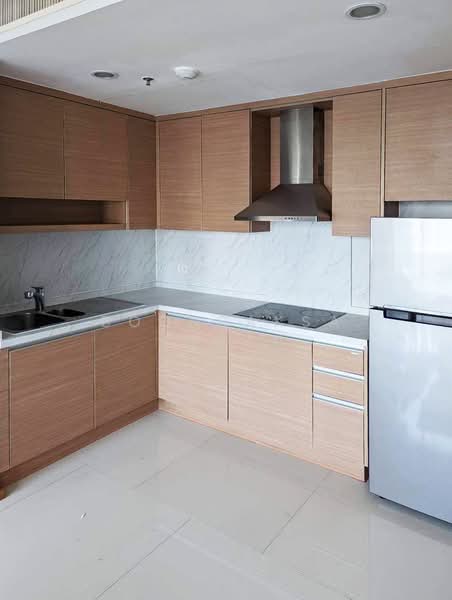 The Emporio Place, Bangkok, 93 Soi Sukhumvit 24, Sukhumvit Road, Khong Tan, Khlong Toei, Bangkok, 2 Bedrooms, 105 sqm, Condo For Rent, by Boonraksa Sopak, 500364471 - DDproperty.com