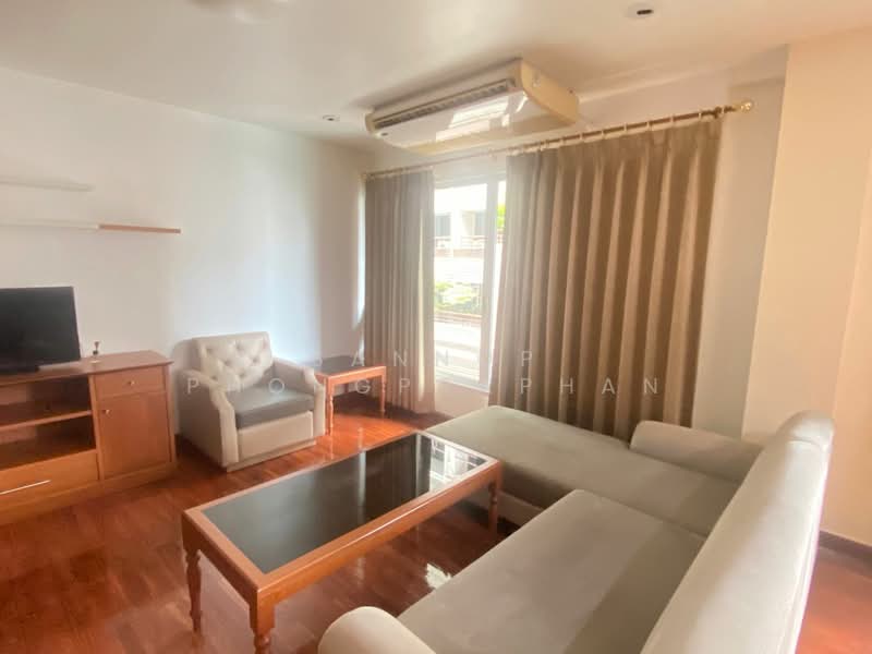 Navin Court, Bangkok, 63 Soi Ruamrudee 3, Lumphini, Pathum Wan, Bangkok, 2 Bedrooms, 123 sqm, Condo For Rent, by Sannop Phongpraphan, 500364528 - DDproperty.com