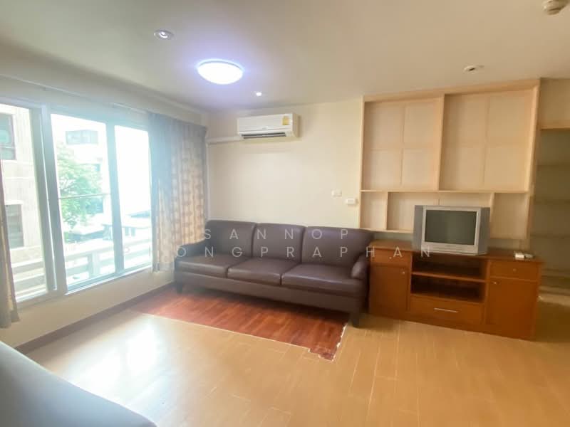 Navin Court, Bangkok, 63 Soi Ruamrudee 3, Lumphini, Pathum Wan, Bangkok, 2 Bedrooms, 123 sqm, Condo For Rent, by Sannop Phongpraphan, 500364528 - DDproperty.com