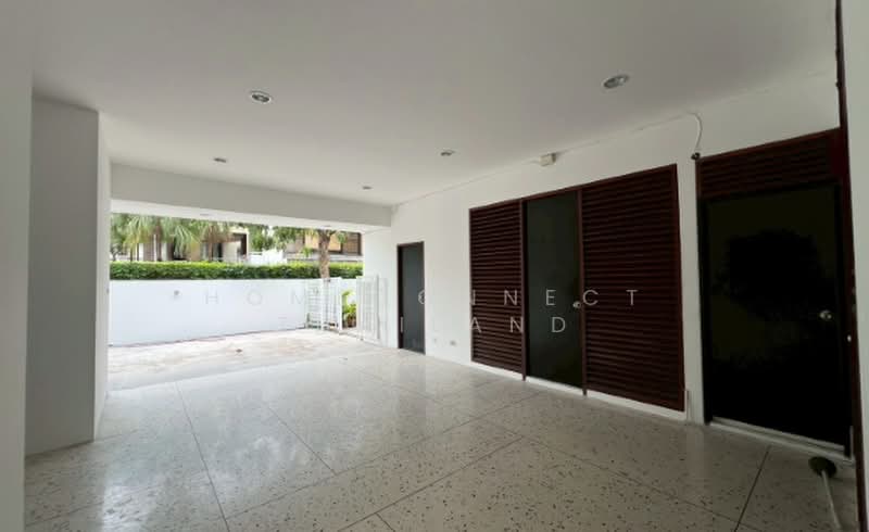 Nichada Thani, Nonthaburi, Soi Prasert Islam, Bang Talat, Pak Kret, Nonthaburi, 4 Bedrooms, 1,520 sqm, Single Detached House For Sale, by HomeConnect Thailand, 500364538 - DDproperty.com