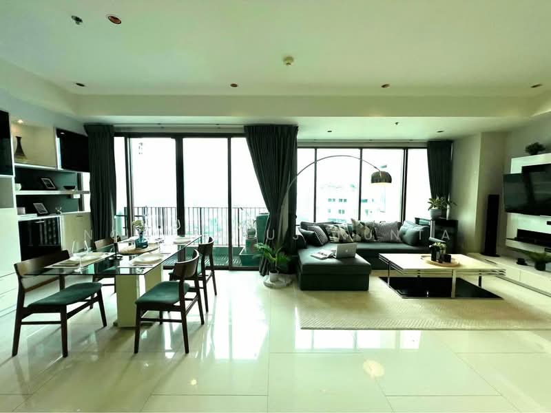 The Emporio Place, Bangkok, 93 Soi Sukhumvit 24, Sukhumvit Road, Khong Tan, Khlong Toei, Bangkok, 2 Bedrooms, 108 sqm, Condo For Sale, by Noppharuj Nunta, 500364551 - DDproperty.com
