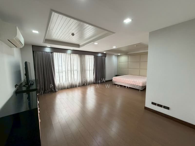 The Avenue Sukumvit 61, Bangkok, Sukhumvit 61, Khlong Tan Nua, Watthana, Bangkok, 2 Bedrooms, 190 sqm, Condo For Rent, by Sarawut Ratchawong, 500364588 - DDproperty.com