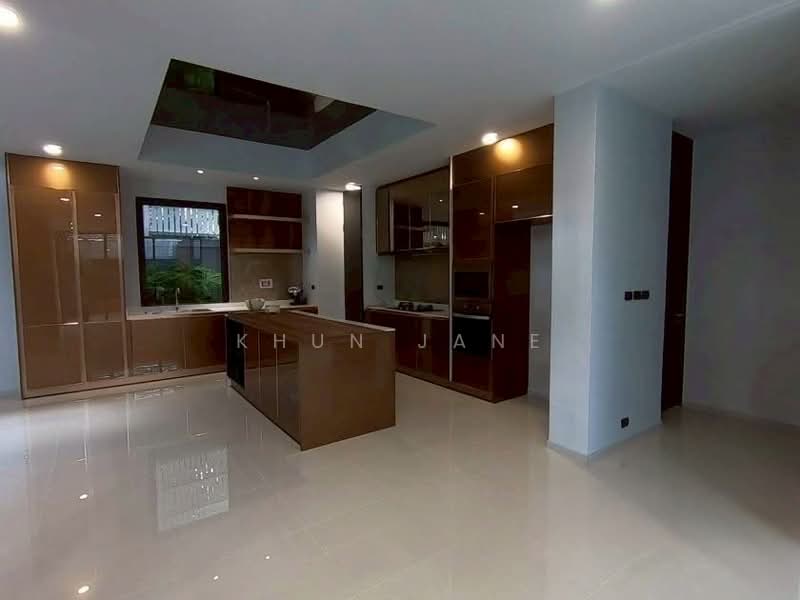 Pool Villa for Rent, Phra Khanong (SPSJP416), Bangkok, สุขุมวิท71, Khlong Tan Nua, Watthana, Bangkok, 5 Bedrooms, 700 sqm, Single Detached House For Rent, by Khun Jane, 500364619 - DDproperty.com