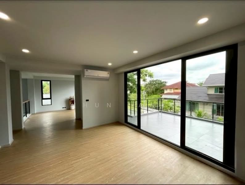 Pool Villa for Rent, Phra Khanong (SPSJP416), Bangkok, สุขุมวิท71, Khlong Tan Nua, Watthana, Bangkok, 5 Bedrooms, 700 sqm, Single Detached House For Rent, by Khun Jane, 500364619 - DDproperty.com