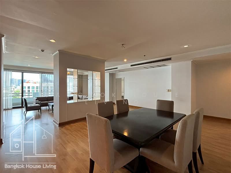 Baan Thai Living Ekkamai, Bangkok, 40 Soi Pridi Banomyong 31, Khlong Tan Nua, Watthana, Bangkok, 4 Bedrooms, 332 sqm, Apartment For Rent, by Bangkok House Living, 500364629 - DDproperty.com
