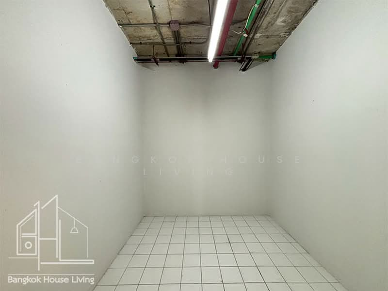 Baan Thai Living Ekkamai, Bangkok, 40 Soi Pridi Banomyong 31, Khlong Tan Nua, Watthana, Bangkok, 4 Bedrooms, 332 sqm, Apartment For Rent, by Bangkok House Living, 500364629 - DDproperty.com