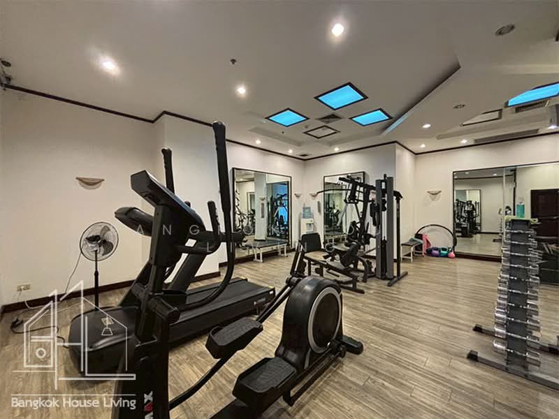 Baan Thai Living Ekkamai, Bangkok, 40 Soi Pridi Banomyong 31, Khlong Tan Nua, Watthana, Bangkok, 4 Bedrooms, 332 sqm, Apartment For Rent, by Bangkok House Living, 500364629 - DDproperty.com