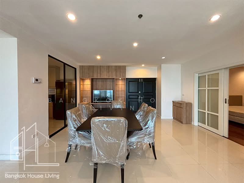 Baan Thai Living Ekkamai, Bangkok, 40 Soi Pridi Banomyong 31, Khlong Tan Nua, Watthana, Bangkok, 3 Bedrooms, 171 sqm, Condo For Rent, by Bangkok House Living, 500364649 - DDproperty.com