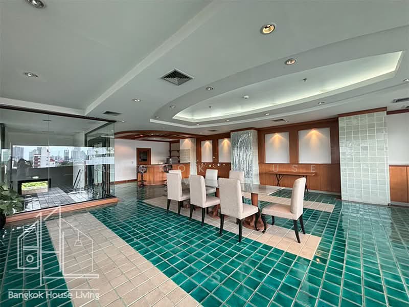 Baan Thai Living Ekkamai, Bangkok, 40 Soi Pridi Banomyong 31, Khlong Tan Nua, Watthana, Bangkok, 3 Bedrooms, 171 sqm, Condo For Rent, by Bangkok House Living, 500364649 - DDproperty.com