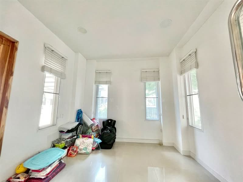 เศรณี รามอินทรา 109, Bangkok, ถนนรามอินทรา, Bang Chun, Khlong Sam Wa, Bangkok, 4 Bedrooms, 180 sqm, Single Detached House For Sale, by คุณ ภัทรานิษฐ์ วัฒนาจินดาวงศ์ (ไวท์), 500364662 - DDproperty.com
