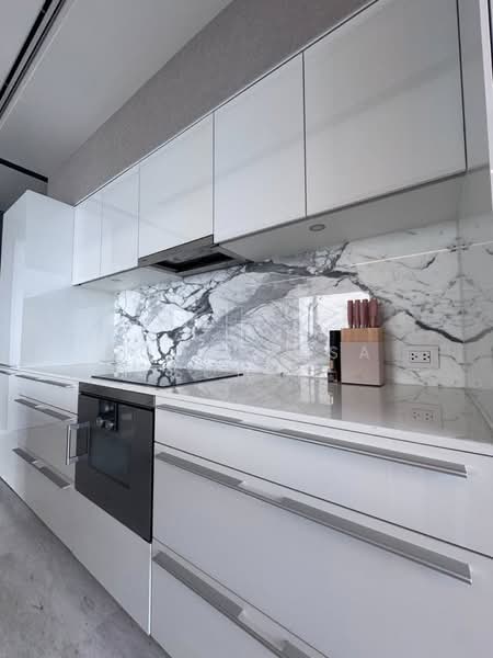 Four Seasons Private Residences : โฟร์ ซีซั่นส์ ไพรเวท เรสสิเด้นซ์, กรุงเทพ, 300 ถนนเจริญกรุง, ยานนาวา, สาทร, กรุงเทพ, 120 ตร.ม., คอนโด ให้เช่า, โดย Boonraksa Sopak, 500364669 - DDproperty.com