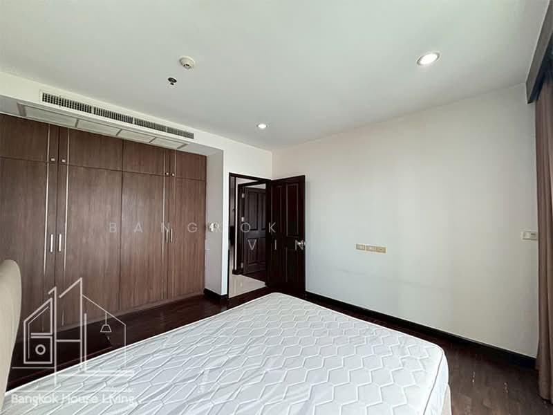 Baan Thai Living Ekkamai, Bangkok, 40 Soi Pridi Banomyong 31, Khlong Tan Nua, Watthana, Bangkok, 2 Bedrooms, 158 sqm, Condo For Rent, by Bangkok House Living, 500364672 - DDproperty.com