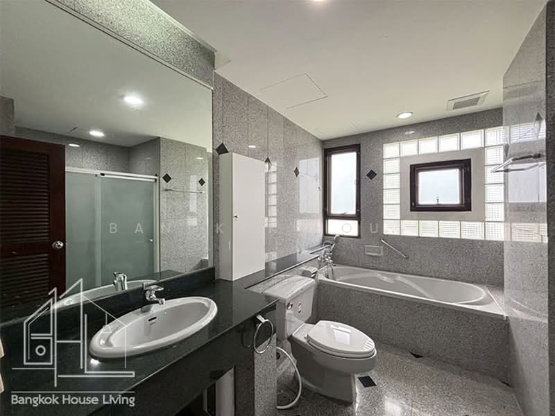 Baan Thai Living Ekkamai : บ้านไทยลิฟวิ่ง เอกมัย, กรุงเทพ, 40 ซอย ปรีดีพนมยงค์ 31, คลองตันเหนือ, วัฒนา, กรุงเทพ, 158 ตร.ม., คอนโด ให้เช่า, โดย Bangkok House Living, 500364672 - DDproperty.com
