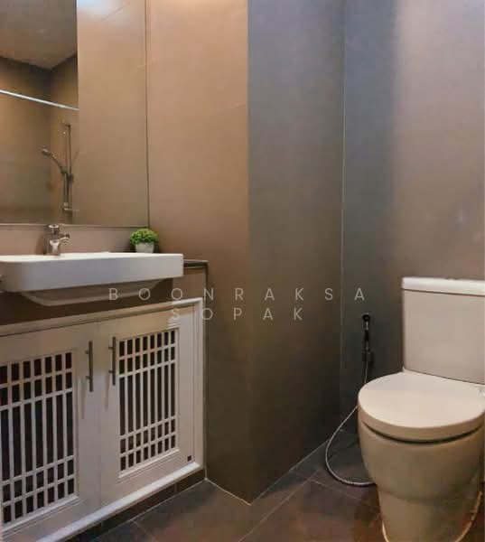Noble ReD, Bangkok, 8 Paholyothin Road, Samsen Nai, Phaya Thai, Bangkok, Studio, 35 sqm, Condo For Rent, by Boonraksa Sopak, 500364686 - DDproperty.com