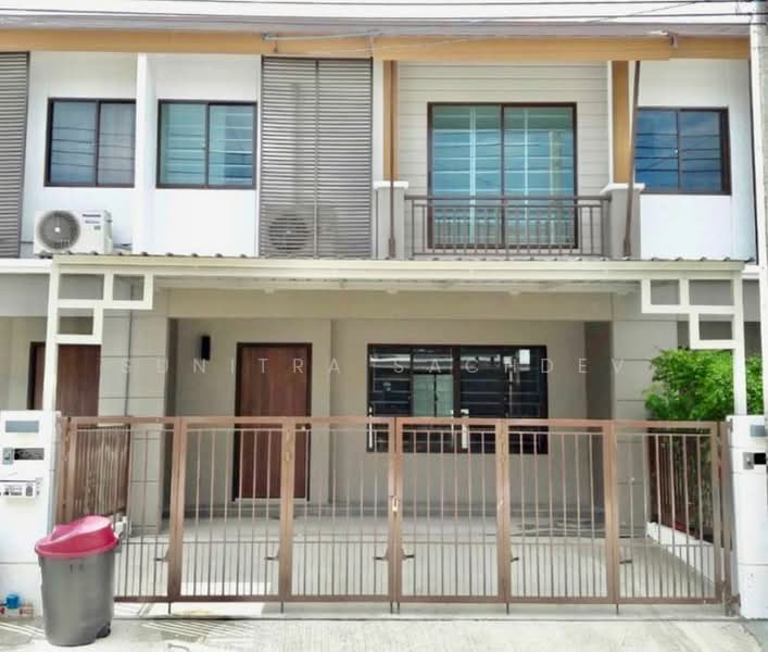 Pruksa Ville 73 Patthanakan, Bangkok, Soi Pattanakarn 38, Suan Luang, Bangkok, 3 Bedrooms, 120 sqm, Townhouse For Rent, by Sunitra Sachdev, 500364687 - DDproperty.com
