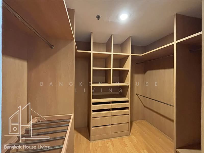 Baan Thai Living Ekkamai, Bangkok, 40 Soi Pridi Banomyong 31, Khlong Tan Nua, Watthana, Bangkok, 4 Bedrooms, 332 sqm, Condo For Rent, by Bangkok House Living, 500364691 - DDproperty.com