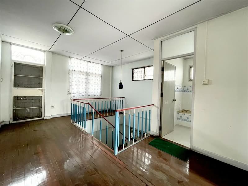 ต.รวมโชค ซอยโชคชัย4 ซอย56 แยก11, Bangkok, ถนนโชคชัย4, Lat Phrao, Bangkok, 5 Bedrooms, 300 sqm, Single Detached House For Sale, by คุณ ภัทรานิษฐ์ วัฒนาจินดาวงศ์ (ไวท์), 500364693 - DDproperty.com
