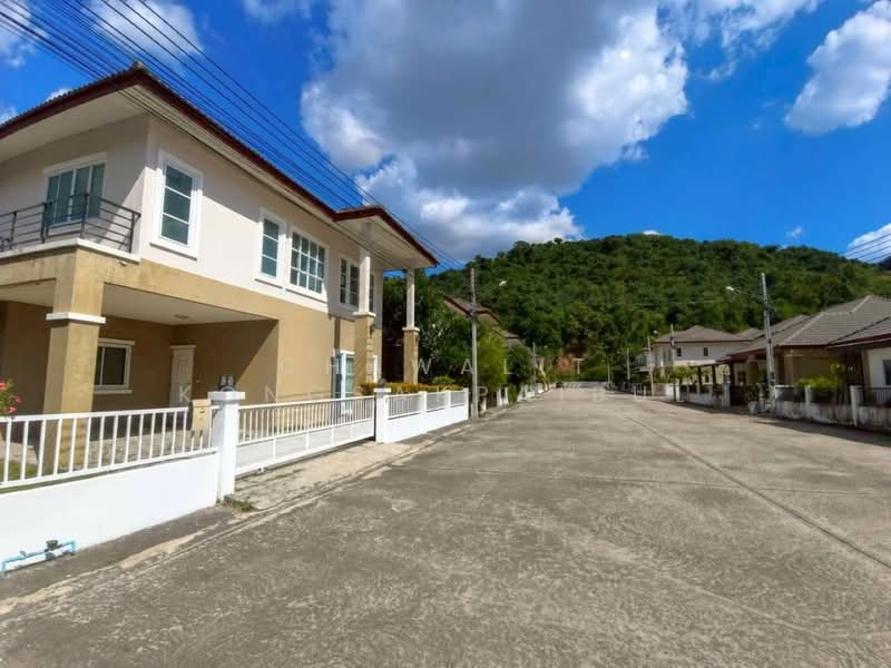 Selling below cost! Single house Miranda Hi, Bang Saray, Sattahip, Chonburi, on Highway 332, Chon Buri (Pattaya), สุขุมวิท, Bang Sa-re, Sattahip, Chon Buri (Pattaya), 3 Bedrooms, 180 sqm, Single Detached House For Sale, by CHAWALIT KONGSAKPAIBUL, 500364713 - DDproperty.com