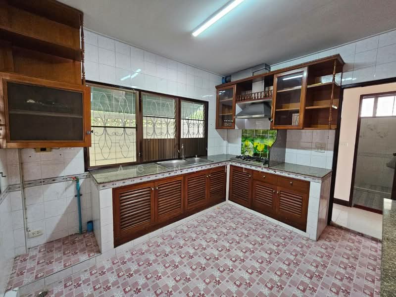 บ้านเดี่ยวรีโนเวทใหม่ให้เช่า ใกล้สถานี BTS แบริ่ง (SPSP583), สมุทรปราการ, สำโรงเหนือ, เมืองสมุทรปราการ, สมุทรปราการ, 200 ตร.ม., บ้านเดี่ยว ให้เช่า, โดย Agent Pla, 500364735 - DDproperty.com