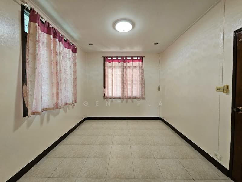 บ้านเดี่ยวรีโนเวทใหม่ให้เช่า ใกล้สถานี BTS แบริ่ง (SPSP583), สมุทรปราการ, สำโรงเหนือ, เมืองสมุทรปราการ, สมุทรปราการ, 200 ตร.ม., บ้านเดี่ยว ให้เช่า, โดย Agent Pla, 500364735 - DDproperty.com