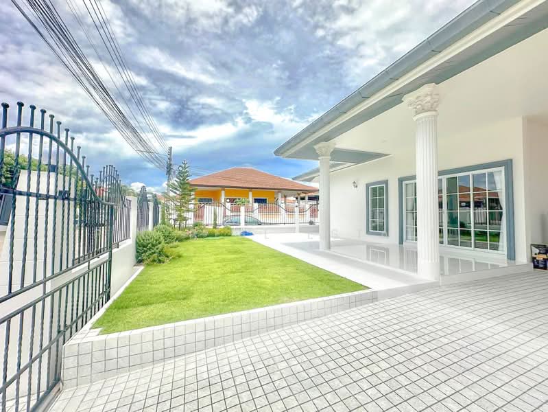 บ้านหรูขาย เขาตาโล พัทยาตะวันออก พร้อมอยู่ เฟอร์นิเจอร์ครบ, Chon Buri (Pattaya), Bang Lamung, Bang Lamung (Pattaya), Chon Buri (Pattaya), 3 Bedrooms, 284 sqm, Single Detached House For Sale, by PLC real estate, 500364738 - DDproperty.com