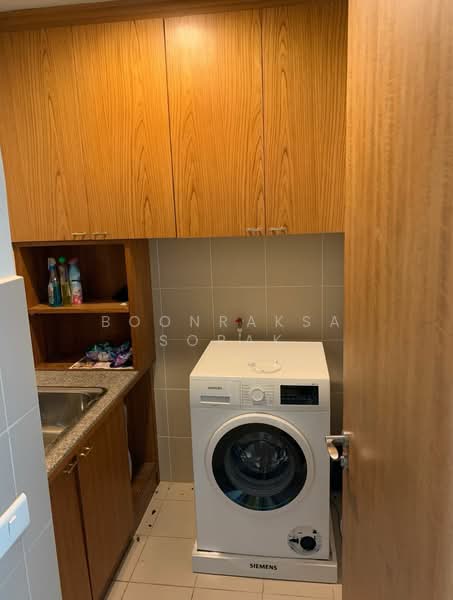 The Lakes, Bangkok, 123 Ratchadaphisek Road, Khlong Toei, Bangkok, 2 Bedrooms, 109 sqm, Condo For Rent, by Boonraksa Sopak, 500364741 - DDproperty.com