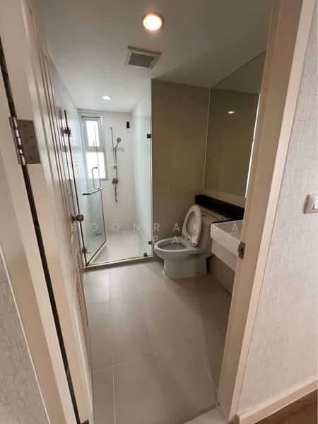 The Kris Ratchada 17, Bangkok, Inthamara 45 Alley, Din Daeng, Bangkok, 2 Bedrooms, 45 sqm, Condo For Rent, by Boonraksa Sopak, 500364769 - DDproperty.com