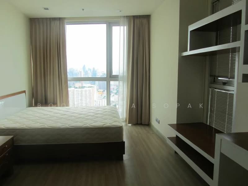 Sky Walk Residences, Bangkok, 1599 Sukhumvit Road, Phra Kanong Nua, Watthana, Bangkok, 2 Bedrooms, 60 sqm, Condo For Rent, by Boonraksa Sopak, 500364773 - DDproperty.com