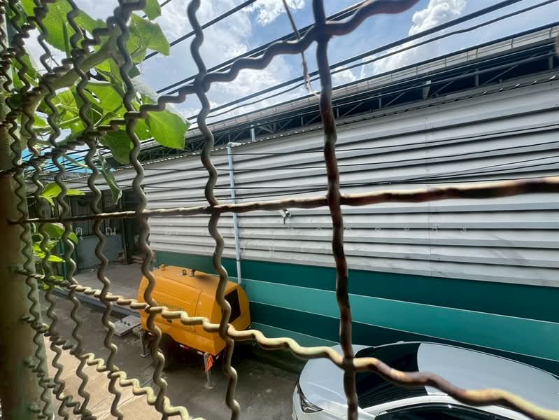 บ้านเดี่ยว 2 ชั้น 53 ตร.ว. บ้านเดี่ยว ซอยประชาอุทิศ76 แยก8, Bangkok, ถนนกาญจนาภิเษก, Thung Khru, Bangkok, 4 Bedrooms, 200 sqm, Single Detached House For Sale, by คุณ อำพร ฮาตระวัง (ลิซ่า), 500364795 - DDproperty.com