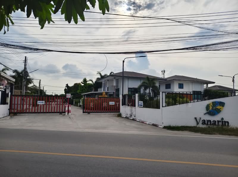 Vana Casa : วาน่า คาซ่า กรอกยายชา, ระยอง, 59 วานาคาซ่า 12 ถ. กรอกยายชา, เนินพระ, เมืองระยอง, ระยอง, 150 ตร.ม., ทาวน์เฮ้าส์ ขาย, โดย The Best Property ต่าย, 500364804 - DDproperty.com
